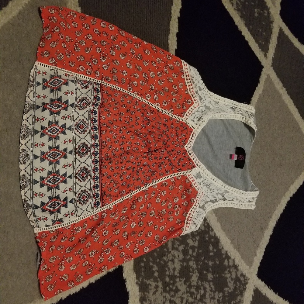 Super cute summer tank tops - Picture 2 of 5
